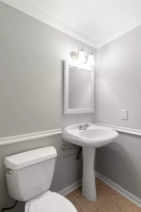 Bath - 508 Chapel Ct, Eagan, MN 55121 photo 1 of 10
