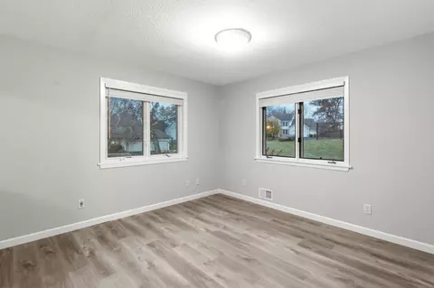 Bedroom - 508 Chapel Ct, Eagan, MN 55121 photo 1 of 6