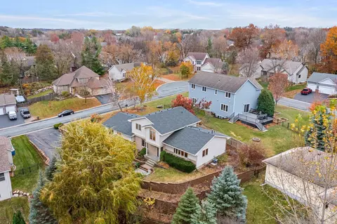 View/Area - 508 Chapel Ct, Eagan, MN 55121 photo 3 of 5