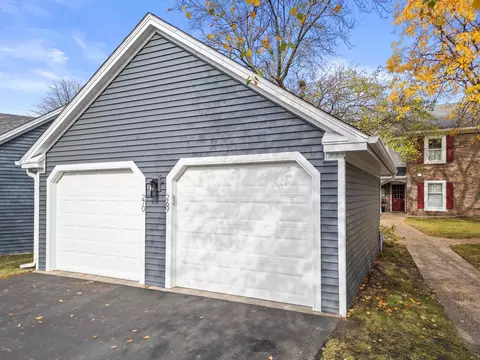 10941 Quebec Ave S, Bloomington, MN 55438