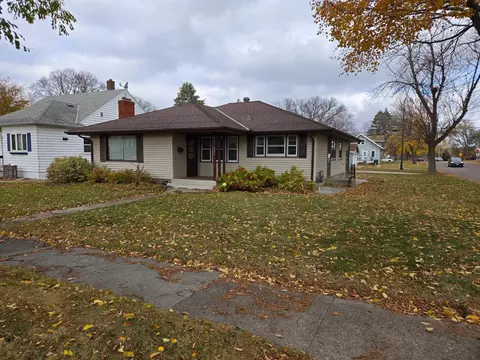 531 E Vasa Ave, Fergus Falls, MN 56537