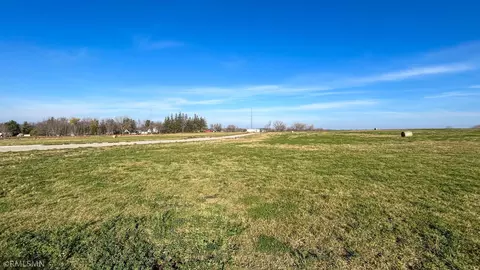 451 Engel Dr, Kenyon, MN 55946 photo 11