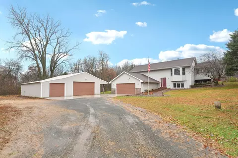 12677 256th St, Chisago City, MN 55013