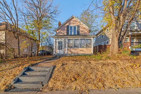 665 Wells St, Saint Paul, MN 55106