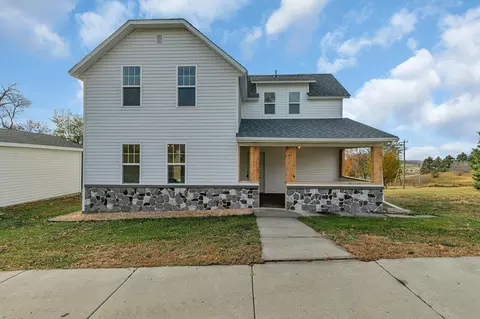 321 State St, Evansville, MN 56326