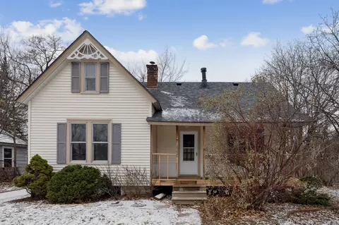 4565 1st Ave, White Bear Lake, MN 55110