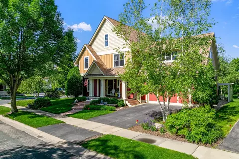 15857 Drawstone Trl, Apple Valley, MN 55124