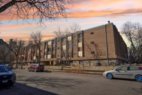 1770 Bryant Ave S #408, Minneapolis, MN 55403