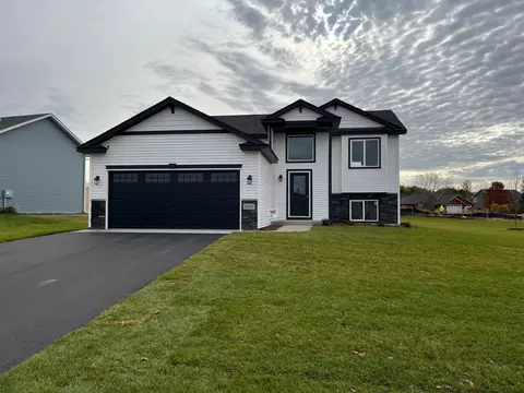 950 2 12 Ave SW, Rice, MN 56367