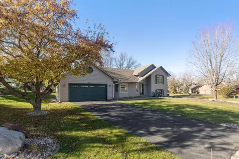 17311 Jaguar Path, Lakeville, MN 55044