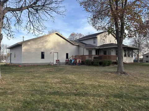 712 17th St S, Benson, MN 56215 photo 5