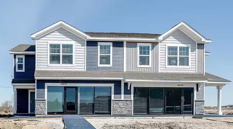 2043 Clearwater Ter, Shakopee, MN 55379