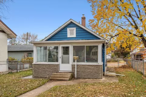 2926 Lincoln St NE, Minneapolis, MN 55418