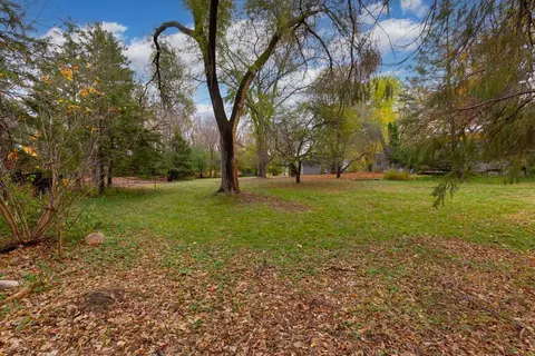 14759 Mcginty Rd W, Minnetonka, MN 55305
