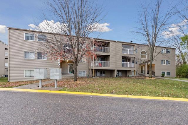 1235 Ferndale St N #C12, Maplewood, MN 55119