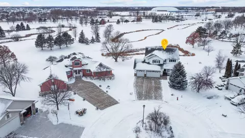 10454 Karston Cir, Albertville, MN 55301