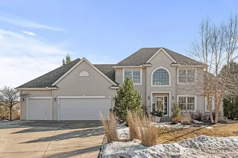 18373 Smith Ct NW, Elk River, MN 55330