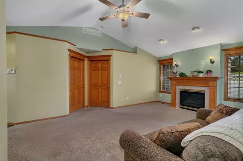54 Glenview Loop, Saint Cloud, MN 56303 photo 11
