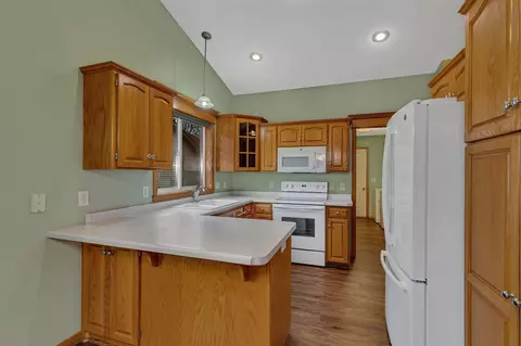 54 Glenview Loop, Saint Cloud, MN 56303 photo 3