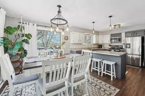 516 Mill St E, Cannon Falls, MN 55009