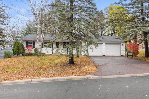 3616 Rolling View Dr, White Bear Lake, MN 55110