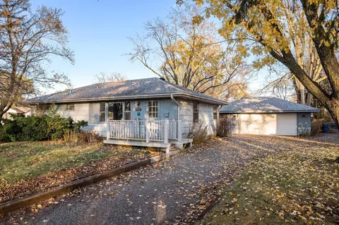 9901 Humboldt Ave S, Bloomington, MN 55431