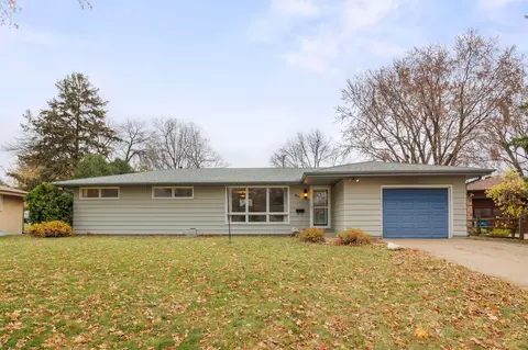 841 Overton Dr NE, Fridley, MN 55432