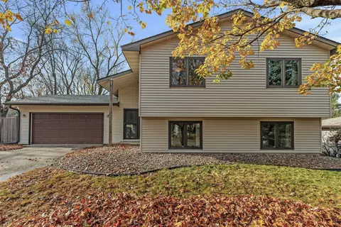 7413 Boyd Ave, Inver Grove Heights, MN 55076