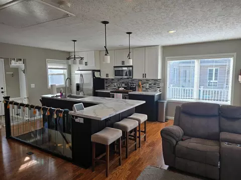 302 E 2nd St, Morris, MN 56267 photo 7