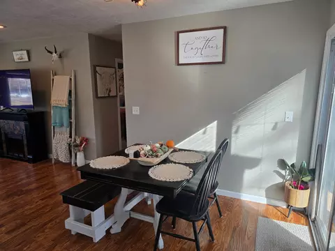 302 E 2nd St, Morris, MN 56267 photo 8