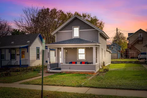 555 W 4th St, Winona, MN 55987