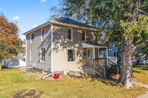 200 1st St NE, Hayfield, MN 55940