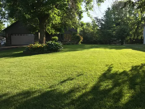 9636 Minnesota Ln N, Maple Grove, MN 55369