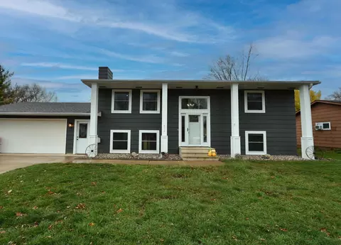 612 7th Ave NE, Stewartville, MN 55976
