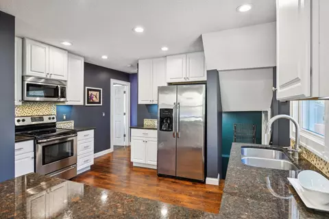 3135 E 53rd St, Minneapolis, MN 55417
