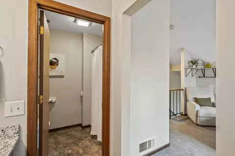 5488 E Brenner Pass, Fridley, MN 55432 photo 12