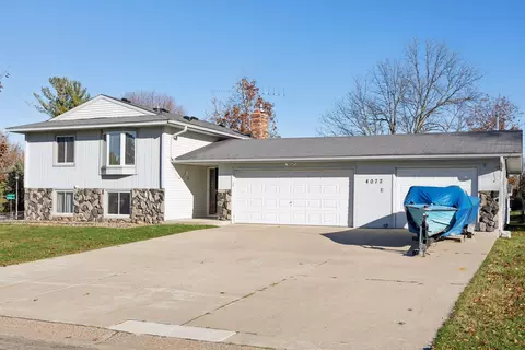 4072 Limonite Ln, Eagan, MN 55122