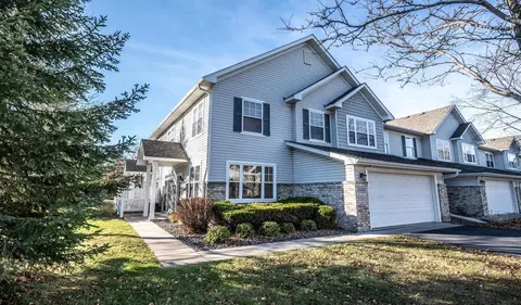 11145 204th St W #306, Lakeville, MN 55044