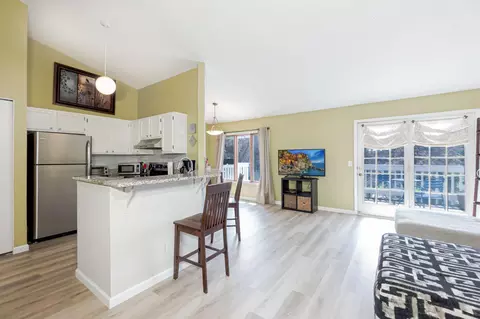 3572 Blue Jay Way #202, Eagan, MN 55123 photo 3