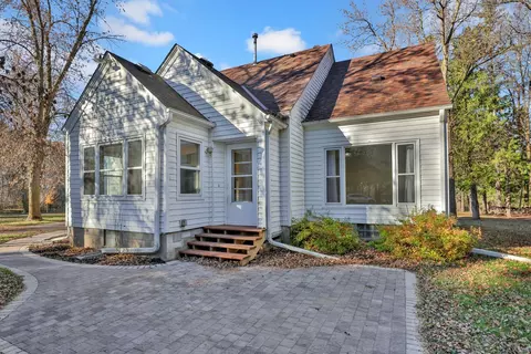 41212 Ural St NE, Braham, MN 55006