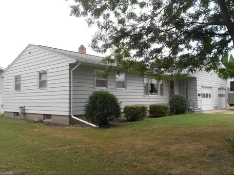 120 N Miner St, Good Thunder, MN 56037