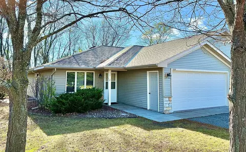 1208 Balsam Ct #12, New Richmond, WI 54017