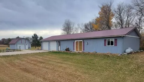20938 Jacobs Beach Rd, Pelican Rapids, MN 56572