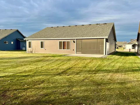 1612 Hurst Castle Rd, Saint Cloud, MN 56303 photo 36