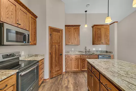 1612 Hurst Castle Rd, Saint Cloud, MN 56303 photo 9