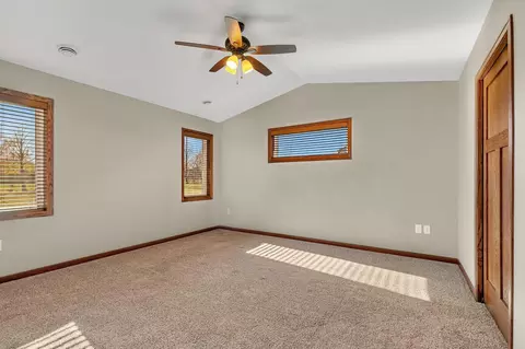 1612 Hurst Castle Rd, Saint Cloud, MN 56303 photo 17