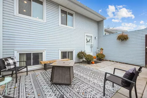 12111 Drake St NW, Coon Rapids, MN 55448
