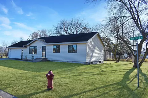 22 4th St NW, Crosby, MN 56441