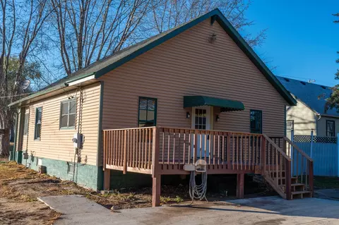 220 Magnus Johnson St N, Kimball, MN 55353