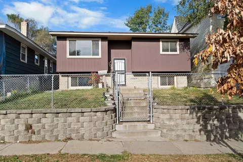303 Stinson St, Saint Paul, MN 55117
